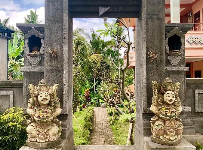 Gusti Rai House * Убуд